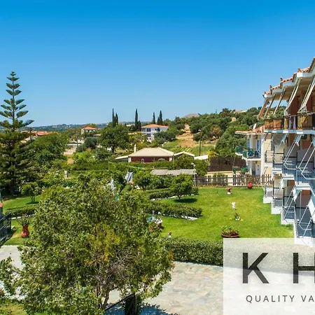 Jovanna In The Nature With Pool!