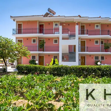 Jovanna In The Nature With Pool! Appart hôtel 3*